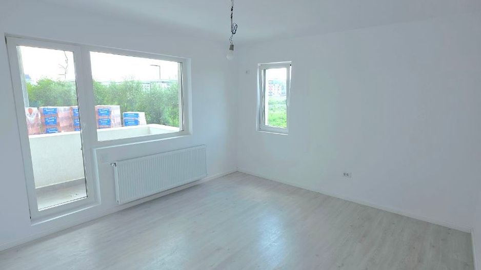 Apartament cu 3 camere în București, România - Poză 3