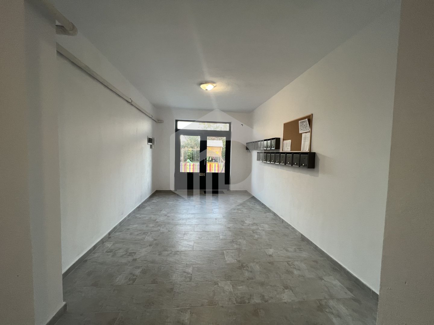 Apartament 3 camere la CHEIE/ Turnisor/ INTABULAT/ Etaj 1/ 2 balcoane - Poză 17