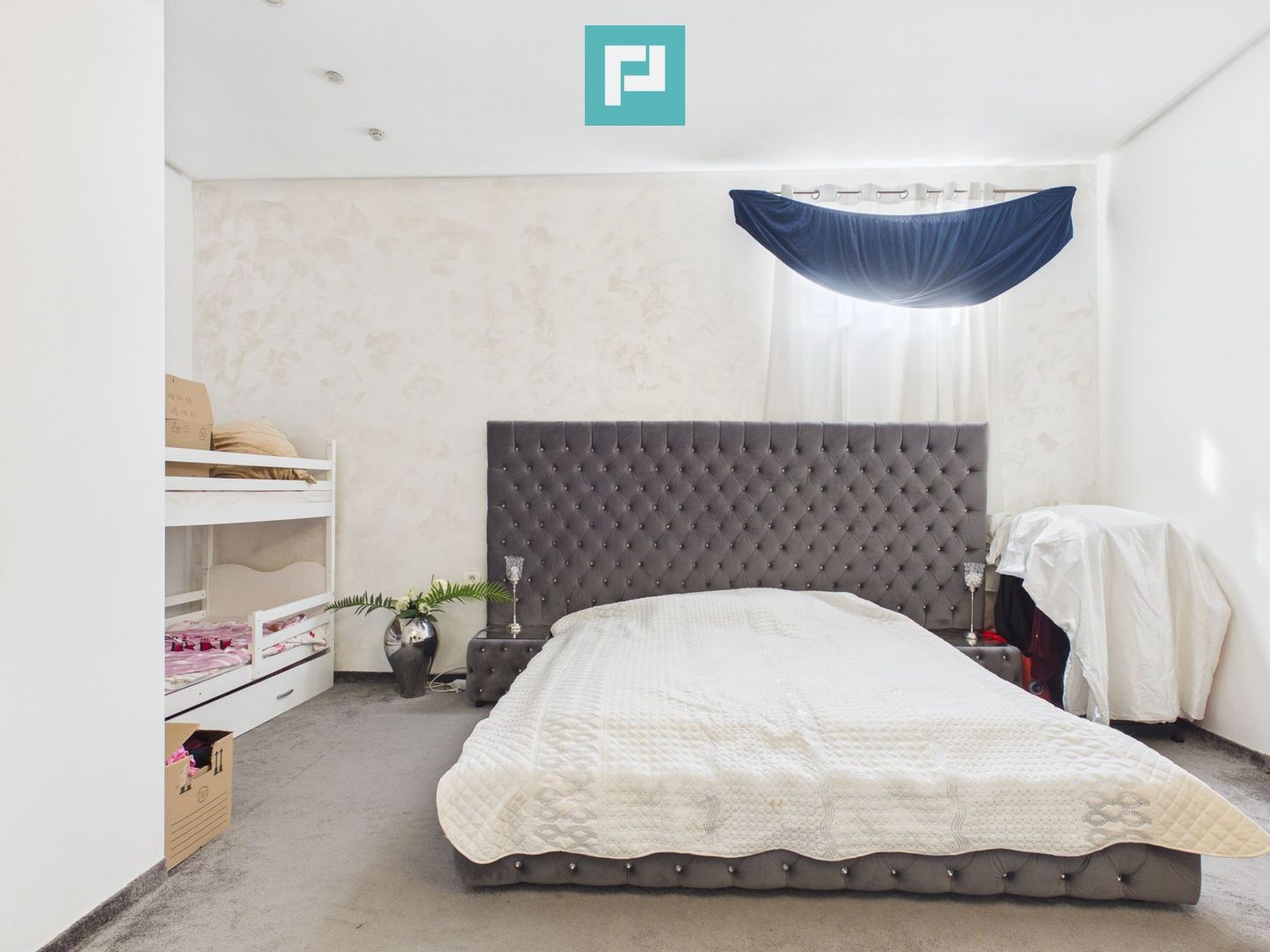 Apartament cu 4 camere – Zona Centrală - Poză 6
