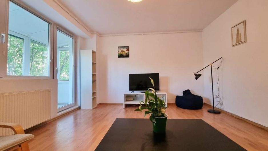 Garsoniera eleganta de 44 mp - Strada Cernauti , Vatra Luminoasa - Poză 2