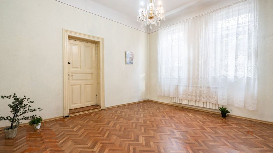 COMISION 0% - Casa 4 camere, singur curte, 400m de Bd Unirii - Teren 224 mp - Poză 2