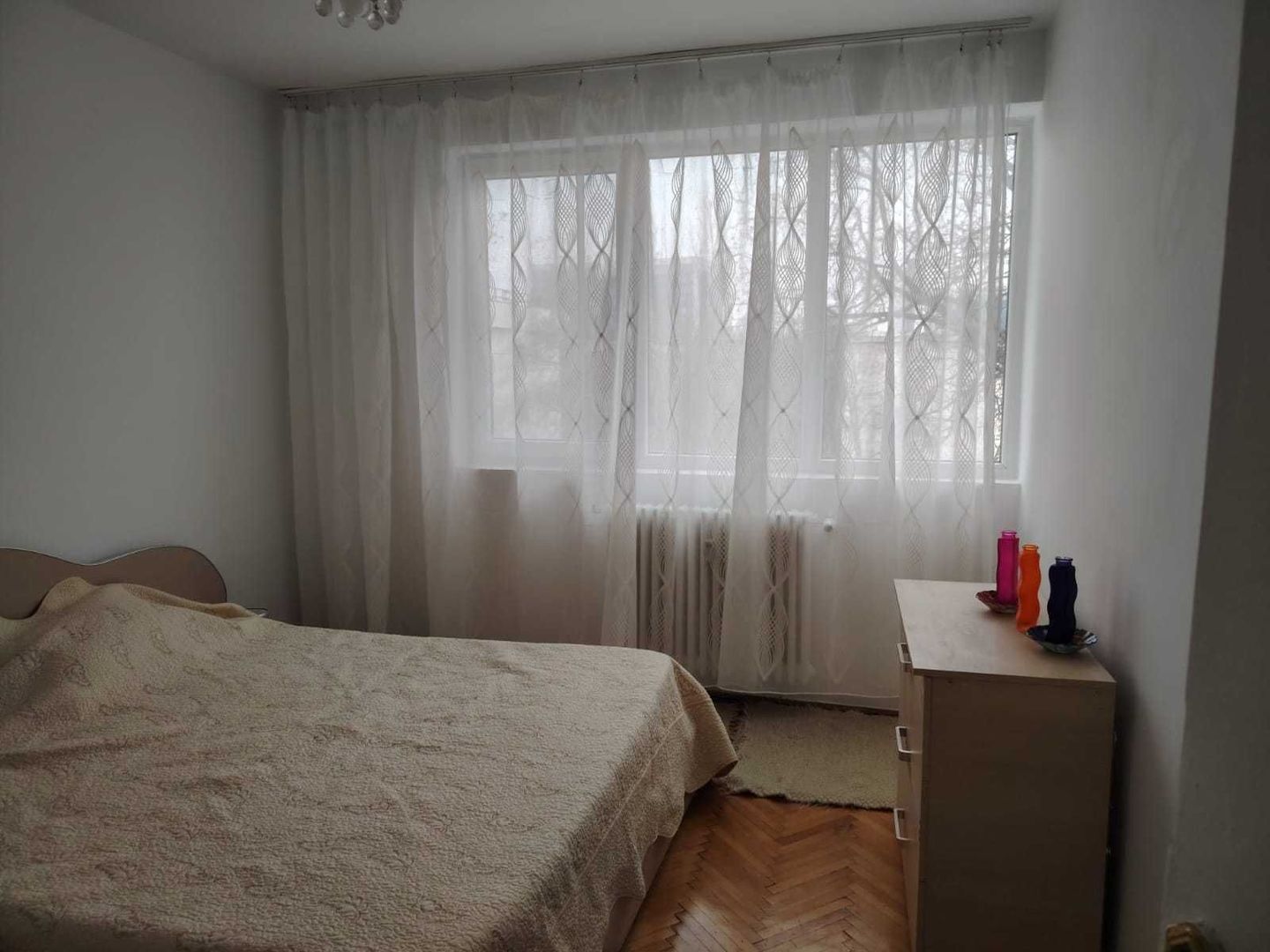 inchiriere 2 camere AFI mall orizont metrou drumul taberei - Poză 3