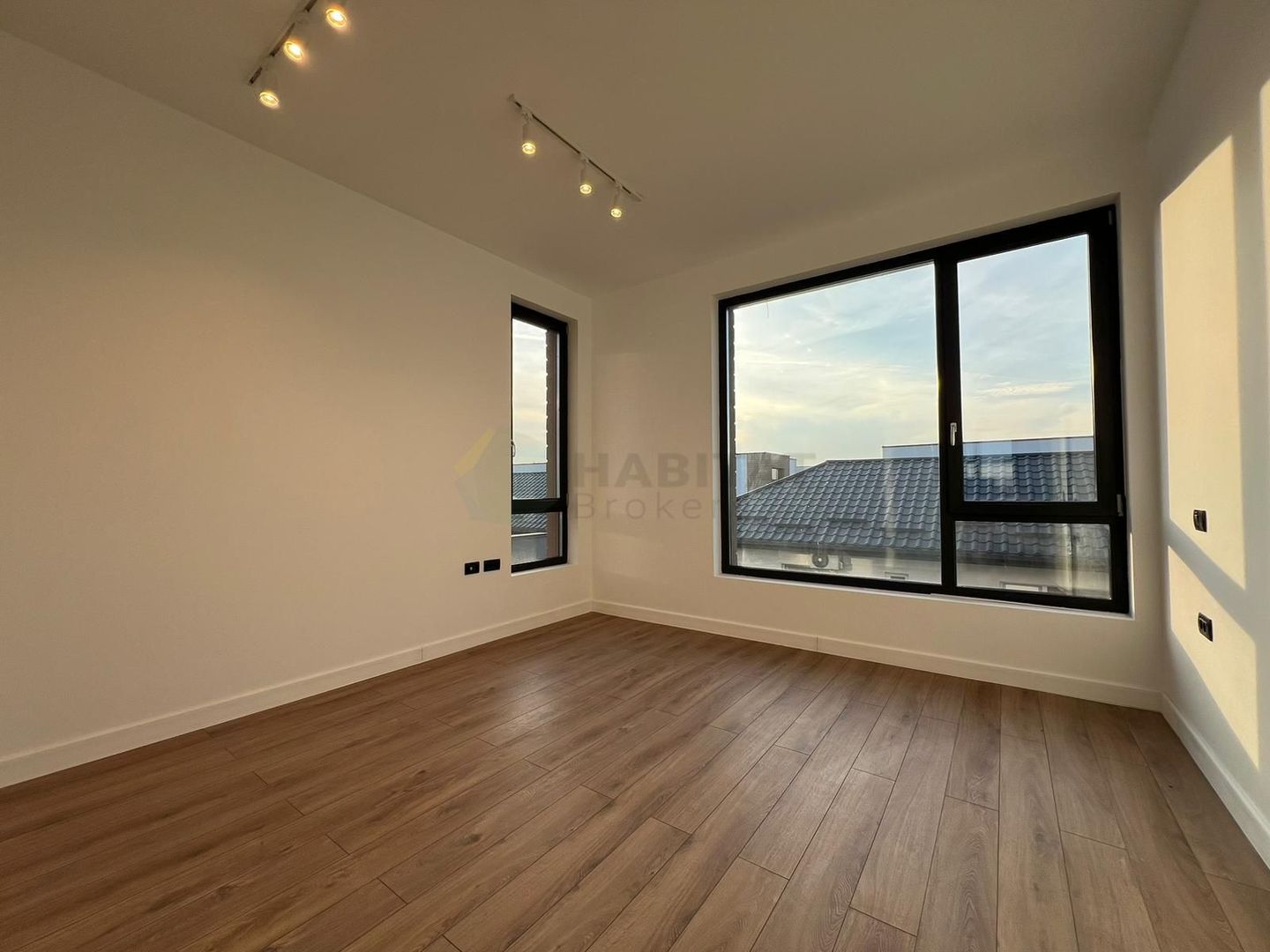 Vilă individuală P+1 cu rooftop 60 mp | 4 camere | 300 mp teren | 0% comision - Poză 6