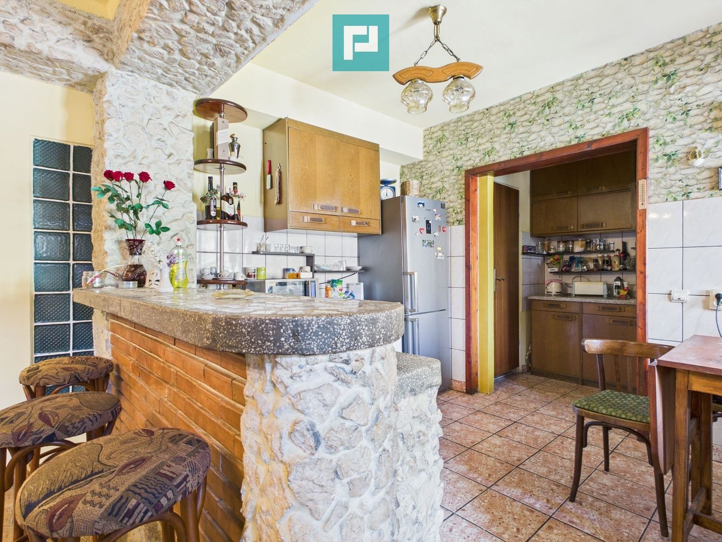 Proprietate multifuncțională centrală 1000 mp - Poză 5