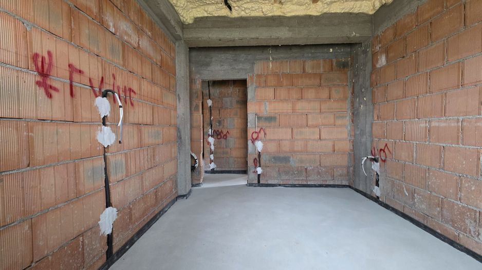 Vilă individuală în Tunari – 5 camere, curte privată - Poză 28