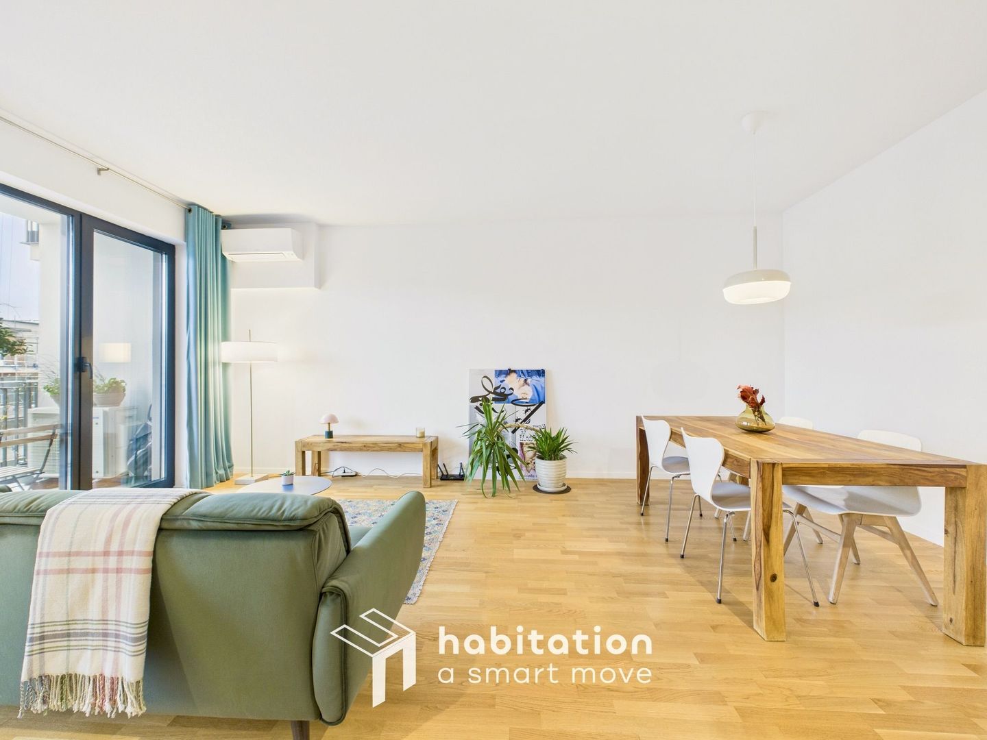 Apartament 3 camere, terasa spatioasa, zona Centralǎ - complex Paltim - Poză 4