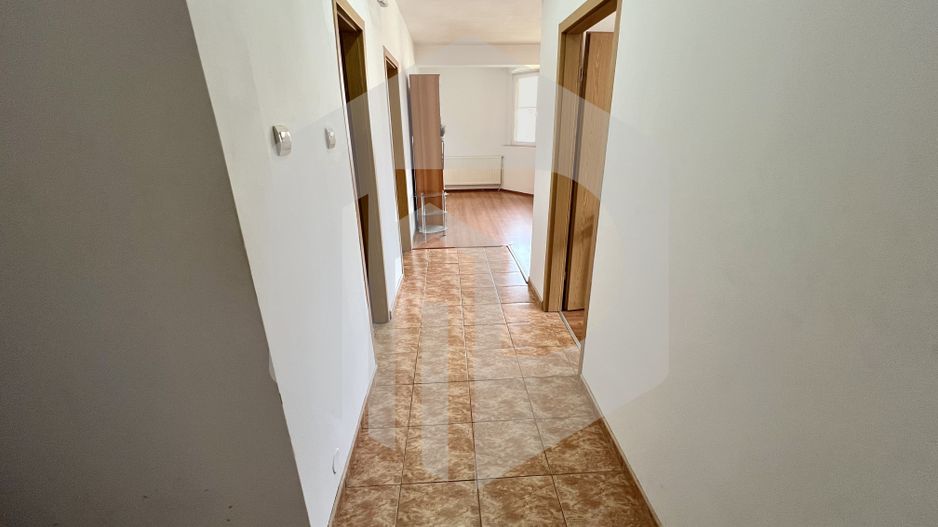 Apartament 3 camere de închiriat-Str.Uzinei-zona Spital/Gara - Poză 5