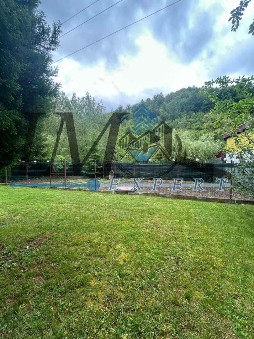 Casa de vanzare pe un nivel in Cugir - Poză 10