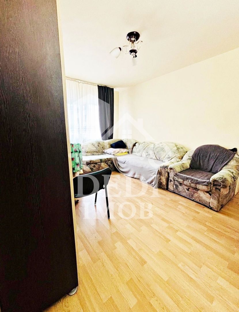 Apartament cu 2 camere de vanzare zona Rogerius, Oradea - Poză 2