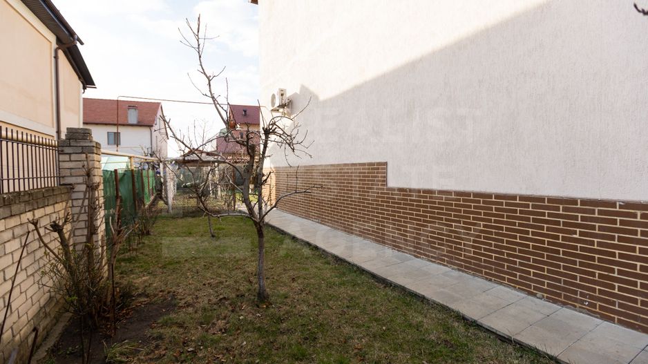 Vânzare, casă, 6 camere, str. Pomicultorilor, Codru - Poză 4