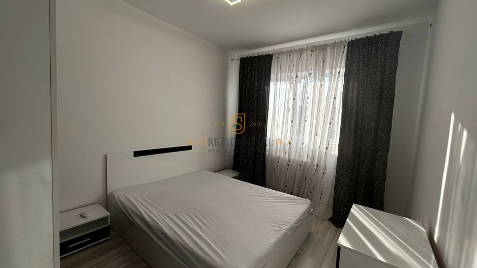 Inchiriere apartament 2 camere, mobilat si utilat, Aparatorii Patriei - Poză 3