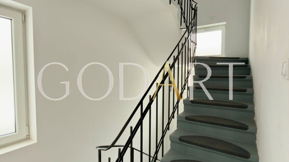 Vila spatioasa | Complet renovată | Central - Poză 15