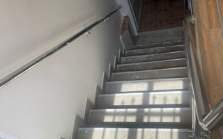 Spatiu comercial vad pietonal si auto. Pretabil salon/depozitare/crama - Poză 5