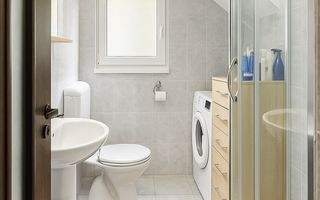 Casă P+1+pod și curte 908 mp – mobilata si utilata, Zero comision - Poză 9