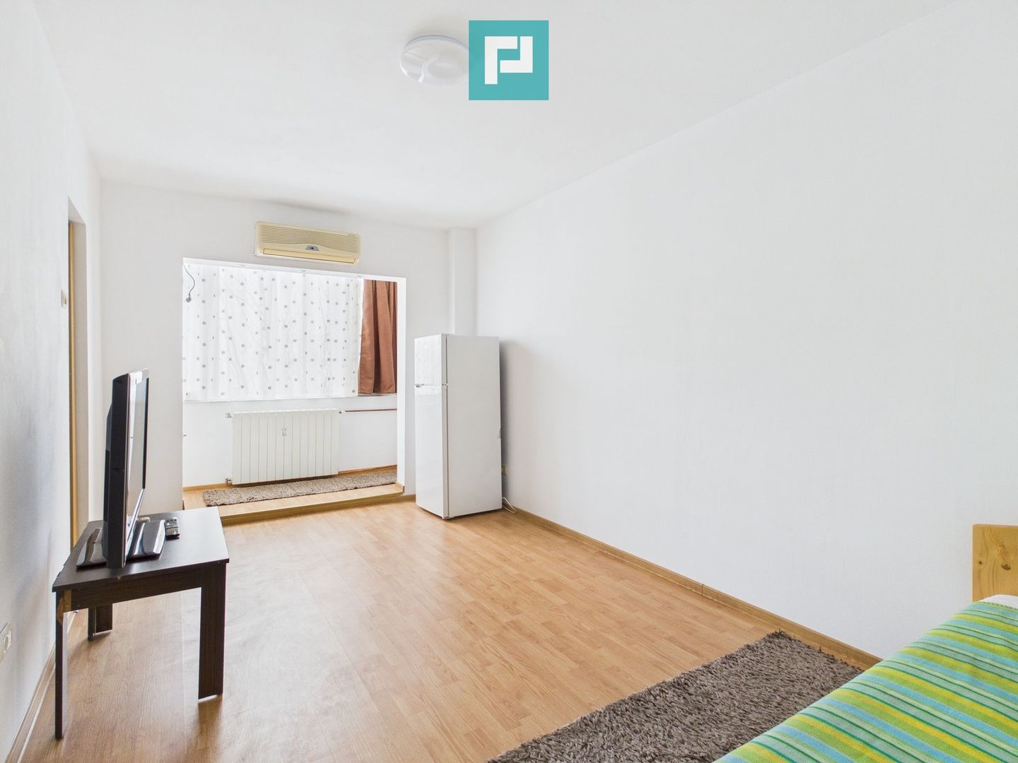 Garsonieră de închiriat – Piața UTA - Poză 1
