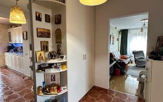 De vanzare Apartament 3 camere Crangasi - Poză 5