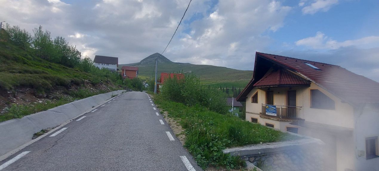 Pensiune de vânzare în stațiunea Rânca, jud. Gorj - Poză 5