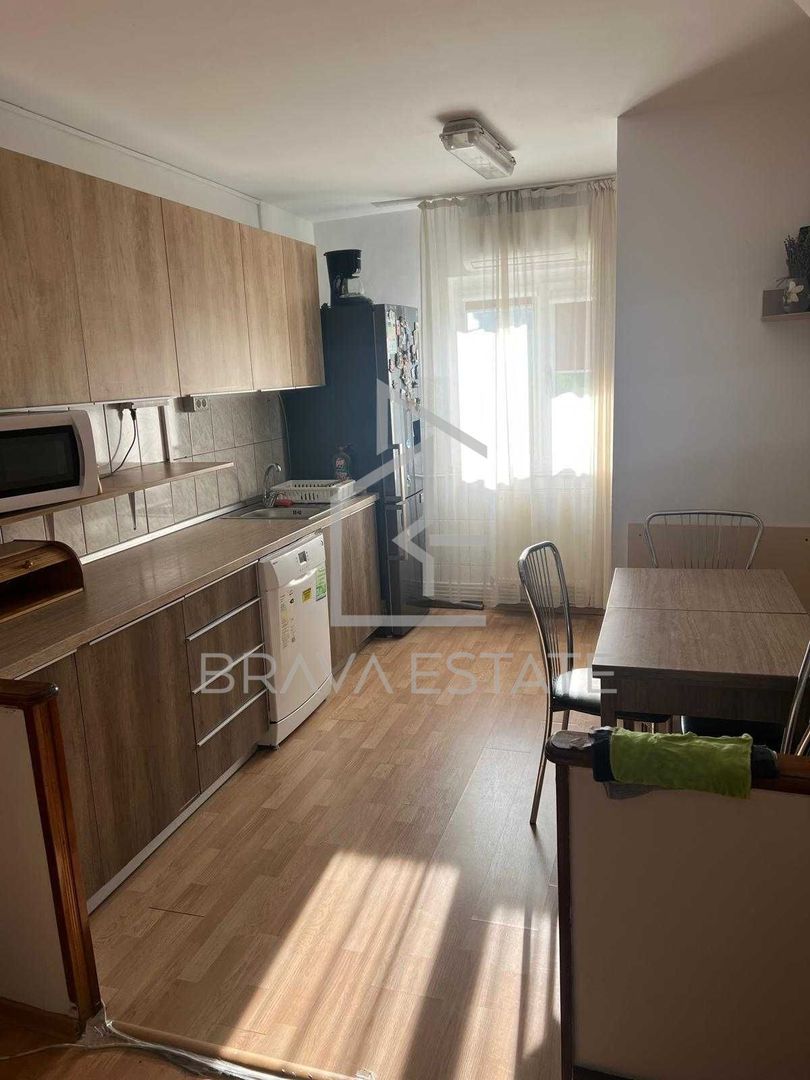 Apartament 3 camere, 2 balcoane, parcare, zona Marasti - Poză 1