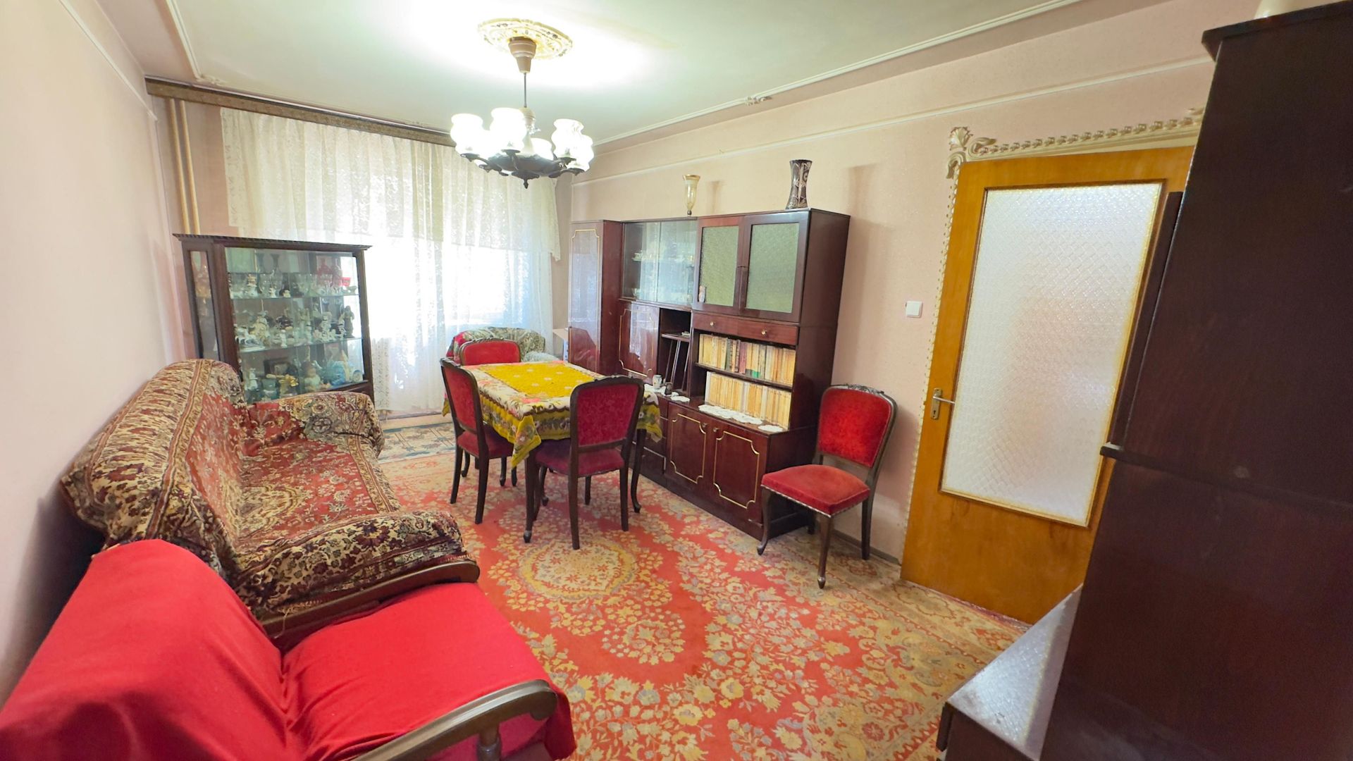 Apartament 4 Camere Teiul Doamnei Lacul Tei - Poză 1