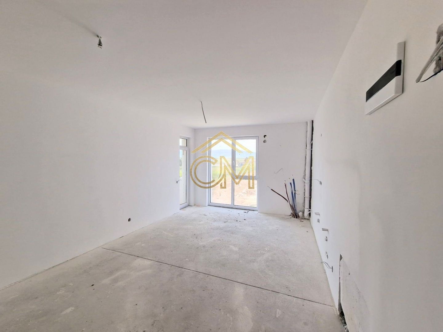 Aparatment 2 Camere-50MP-Etaj 1-Balcon-Selimbar - Poză 2