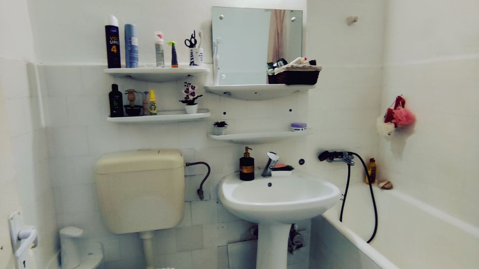 APARTAMENT SEMIDECOMANDAT  3 CAMERE COMPLEX STUDENTESC - Poză 10
