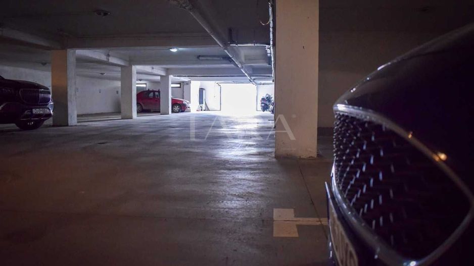 Penthouse cu 3 camere de închiriat - Între Lacuri - Poză 8