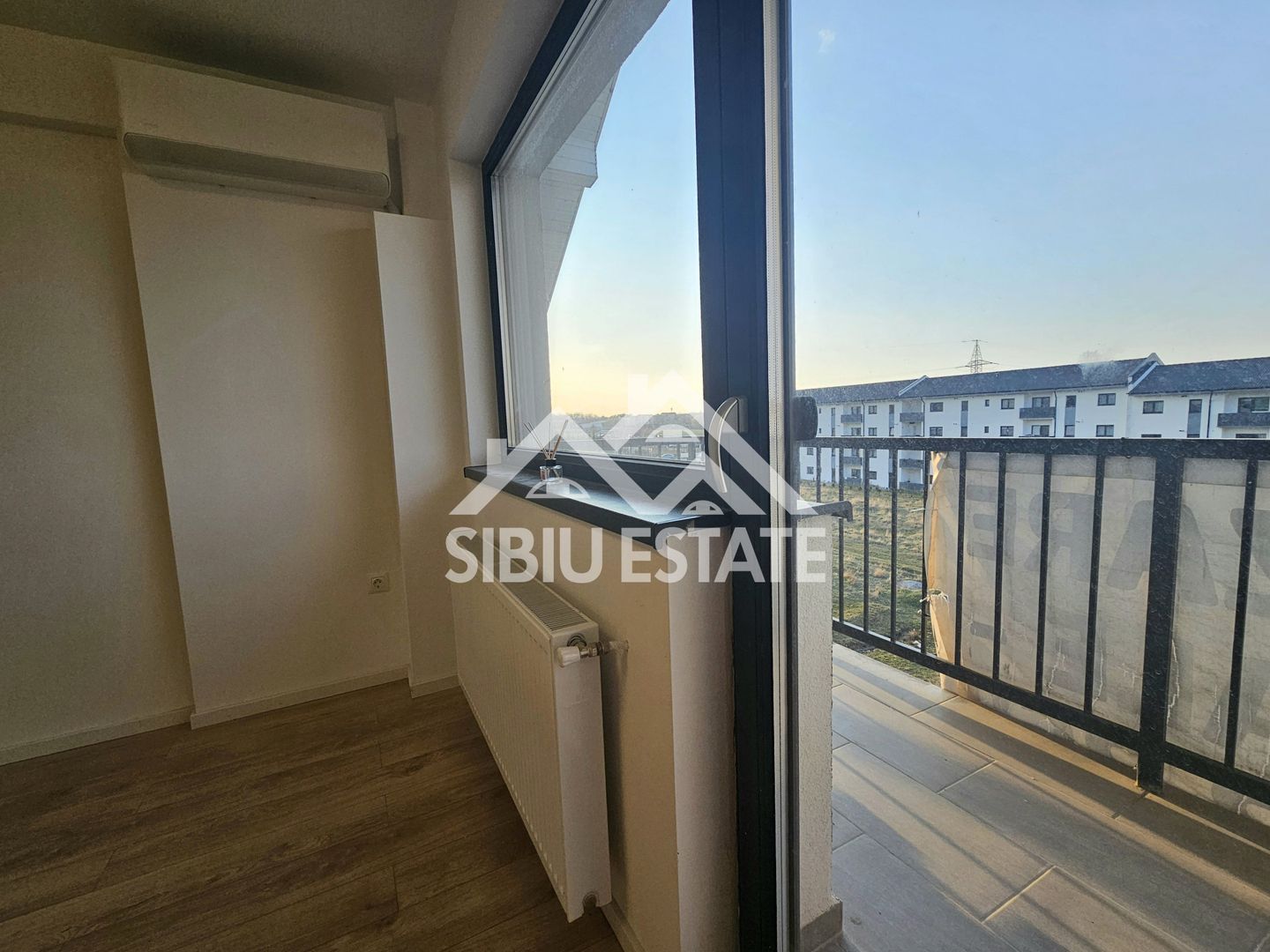 Apartament 3 camere, 2 bai LA CHEIE - Poză 8