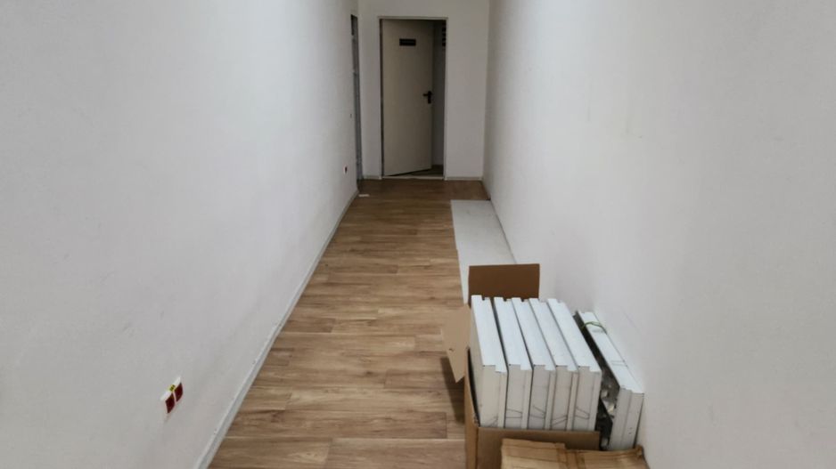 Spatiu COMERCIAL CU MULTIPLE DESTINATII ULTRACENTRAL - Poză 7