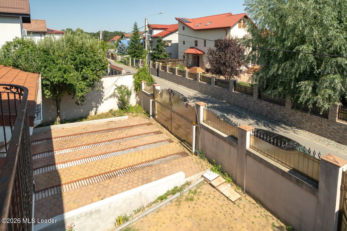 Cernica - Intre Lac si Padure, Vila luxoasa 946 MP, teren 1382 MP - Poză 76