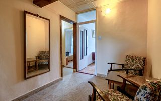 Apartament cu 3 camere de vânzare în zona Aradului - Poză 3