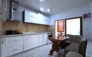 Techirghiol - Centru, casa tip duplex P+M, lot 293 mp si 154 mp utili! - Poză 9