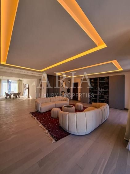 LUXURY APARTMENT 5ROOMS - Poză 2