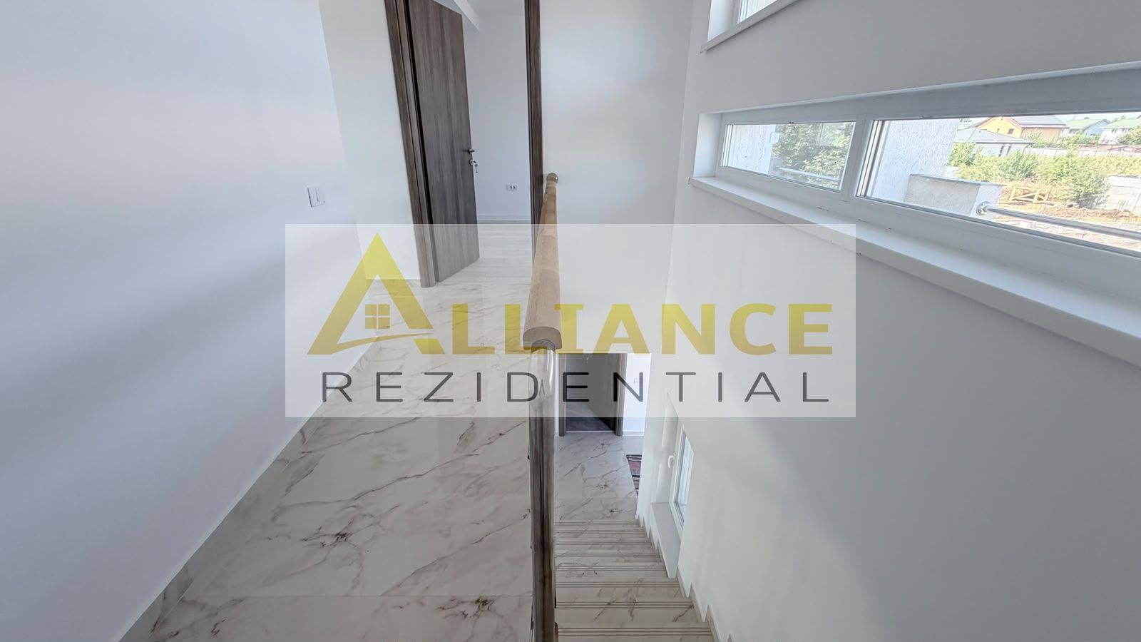 Casa Individuala - 4 camere - 2 bai - 250mp teren - Poză 6