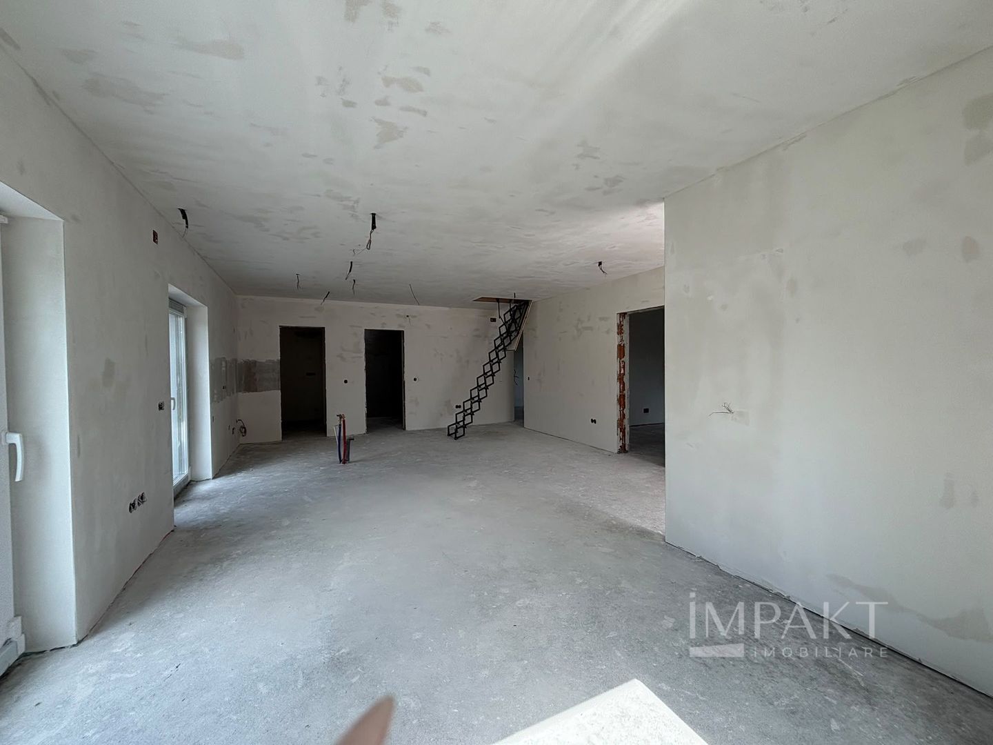 Casă individuală pe un singur nivel în Feleacu, zona Pahumi! - Poză 17