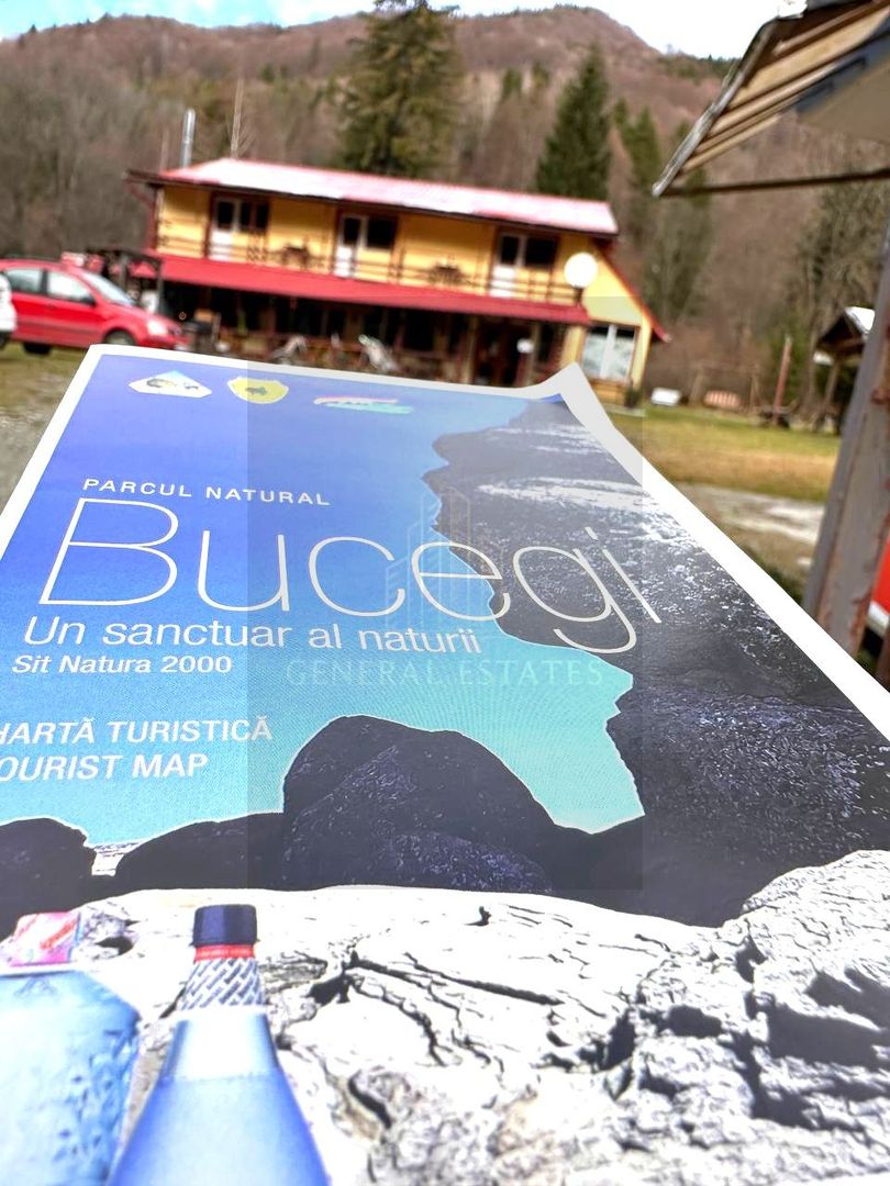 Vila de vanzare in Parcul national Piatra Craiului - Poză 12