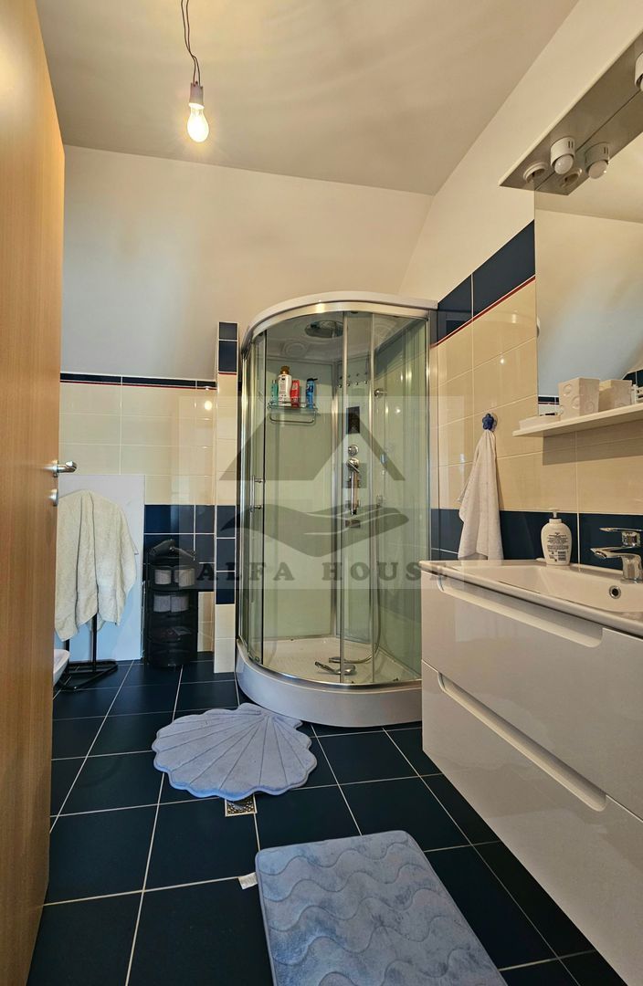 Casă individuala cu 5 camere, 270 mp, Tractorul - zona Coresi - Poză 21