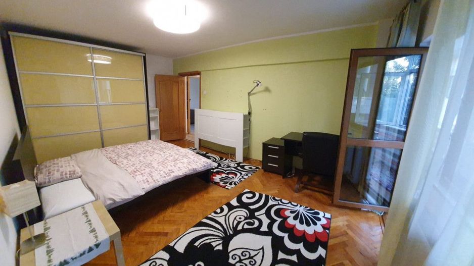 Inchiriere apartament spatios, Centru - Eremia - Poză 27