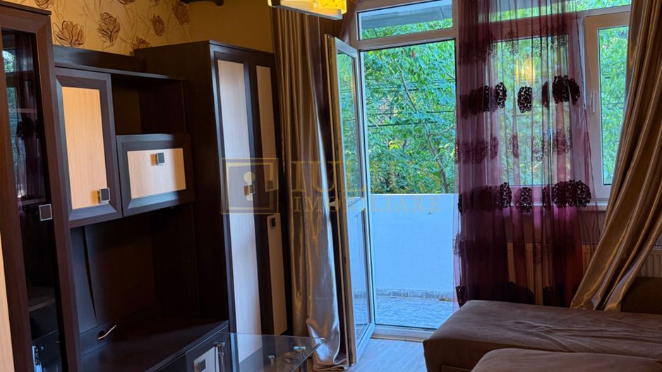 2 dormitoare| Complex - UVT/UPT| centrala proprie| apartament frumos - Poză 3