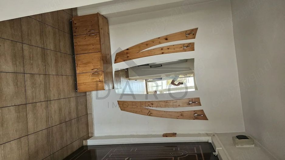 Vând ap. 2 camere Tudor-zona Pensiunea Europa, însorit, zona linistita+ Garaj - Poză 2