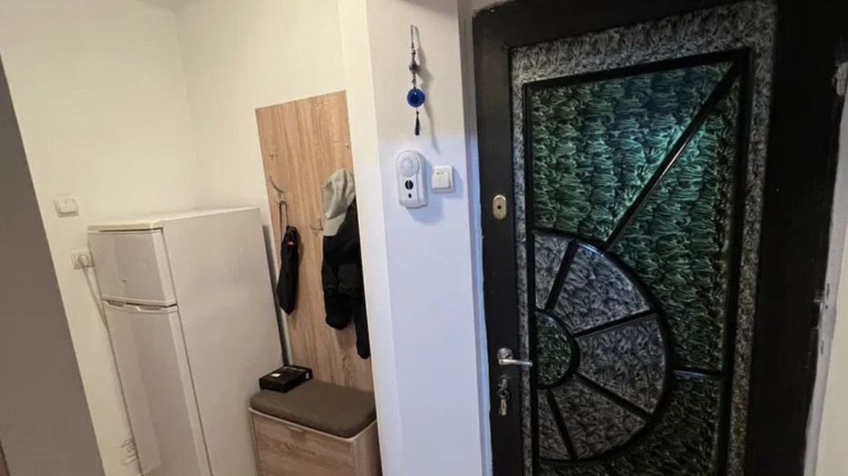 Garsoniera centrala proprie bloc 1980 Gorjului, Lujerului - Poză 5