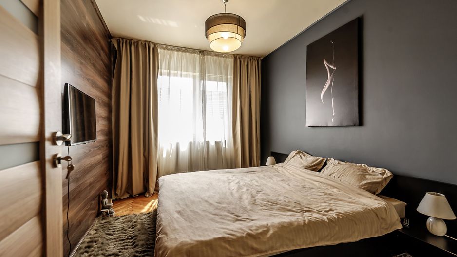 Zona liniștită, apartament cu 3 camere, etajul 1, cel mai dorit etaj! - Poză 2