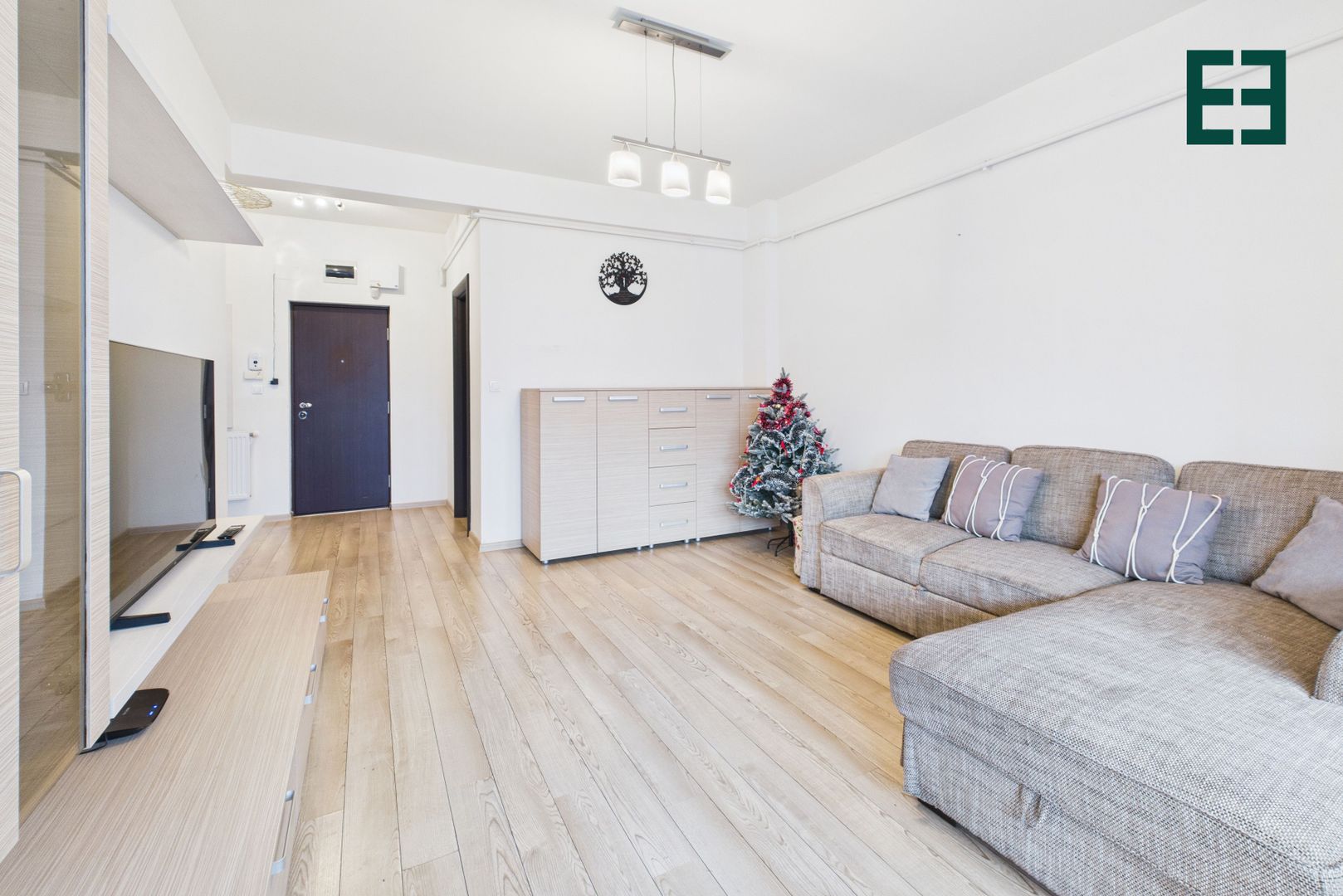 Apartament cu 2 camere și parcare acoperită etaj 1 Ared - Arad - Poză 9