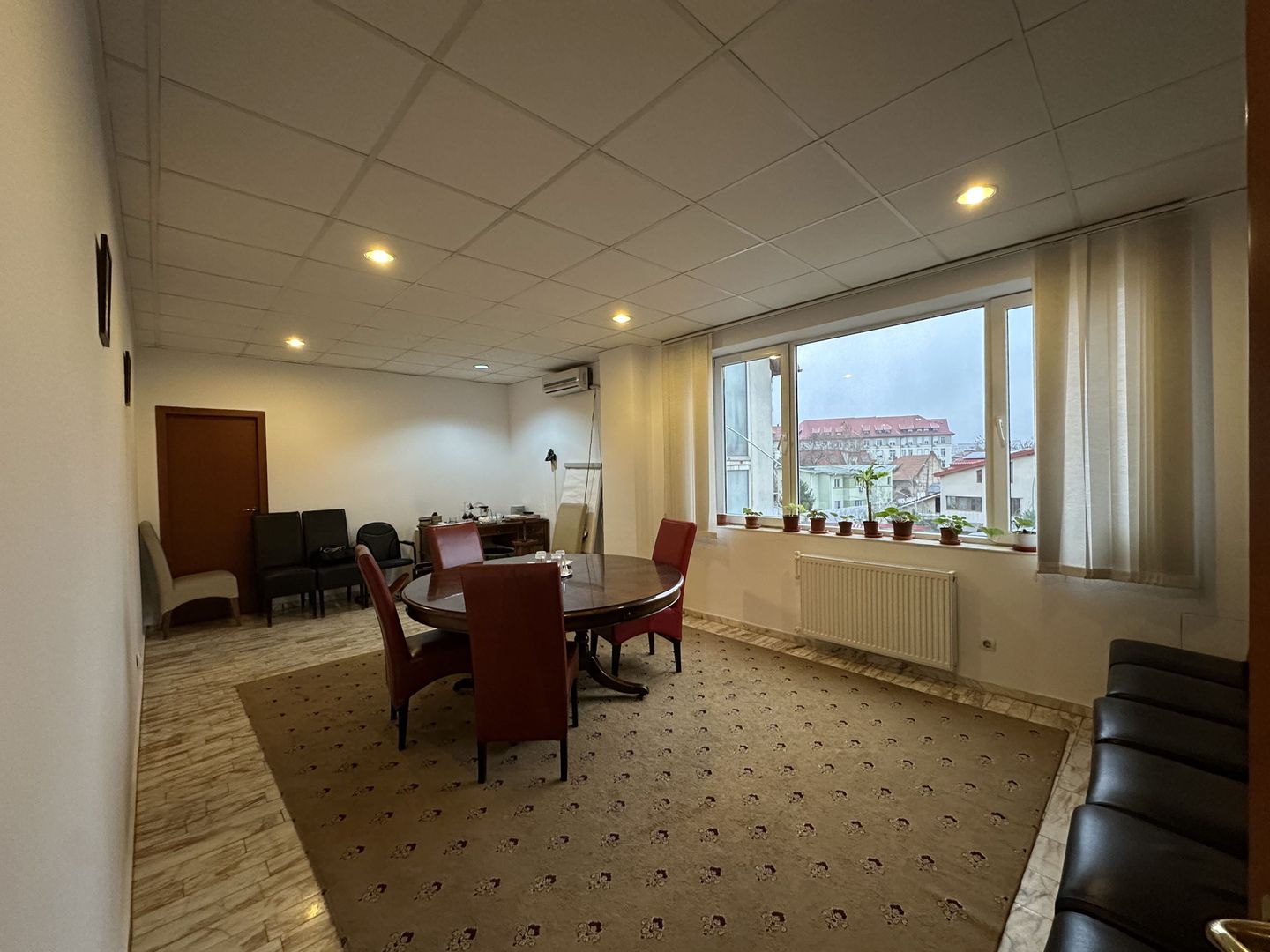 VATRA LUMINOASA -Agricultori | Cladire 1900mp din 2001 | Teren 1030mp - Poză 34