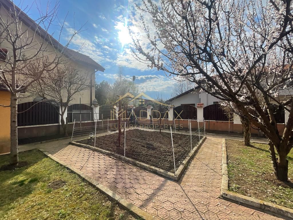 Vila superba**8 camere** Teren 1300 mp**Sauna +Piscina//Pipera - Poză 37