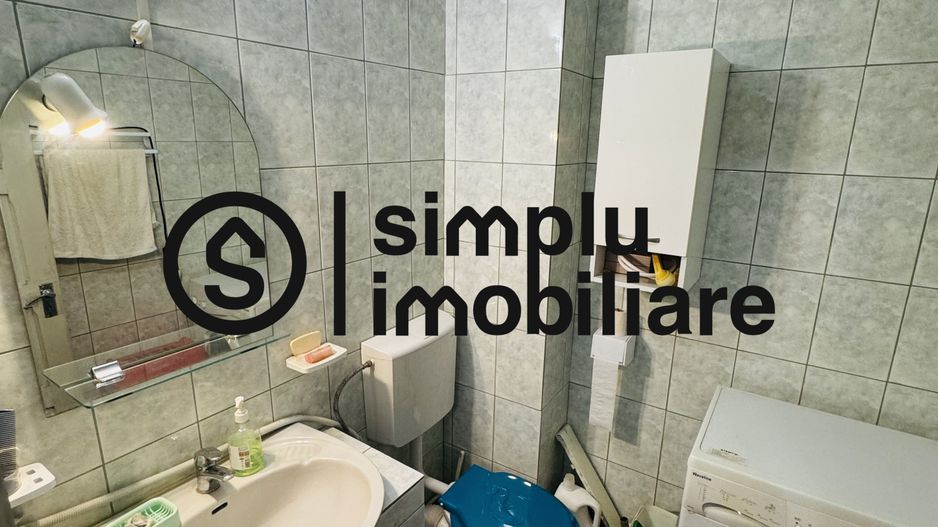 3 decomandate, centrala, 1 Mai - 110 000 Euro - Poză 26