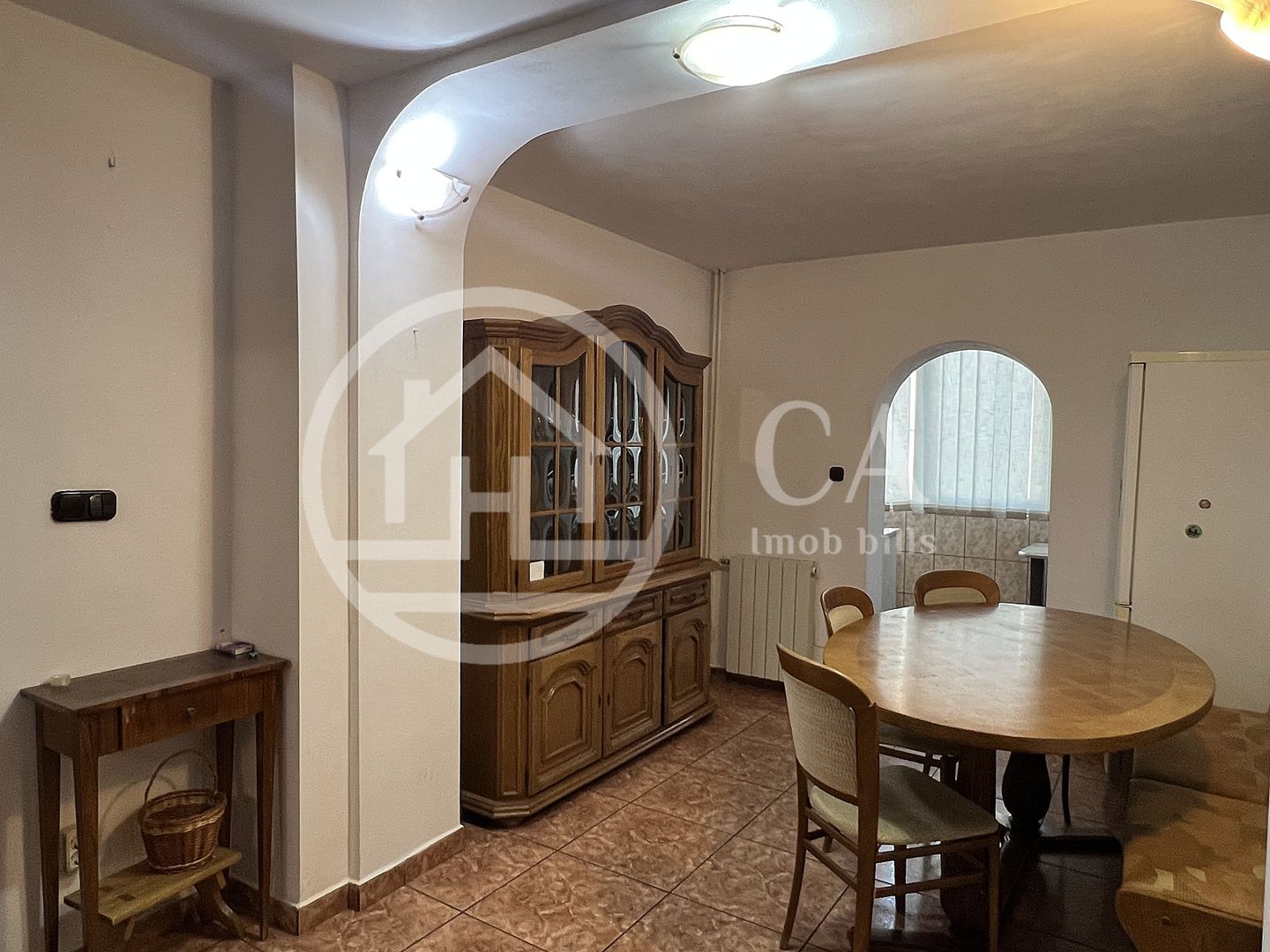 Apartament cu 2 camere de inchiriat in zona Decebal, Oradea - Poză 4