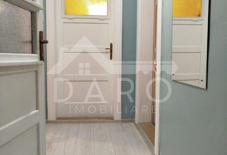 Casă ultracentrală, singur în curte Târgu Mureș – 2 Apartamente - Poză 8