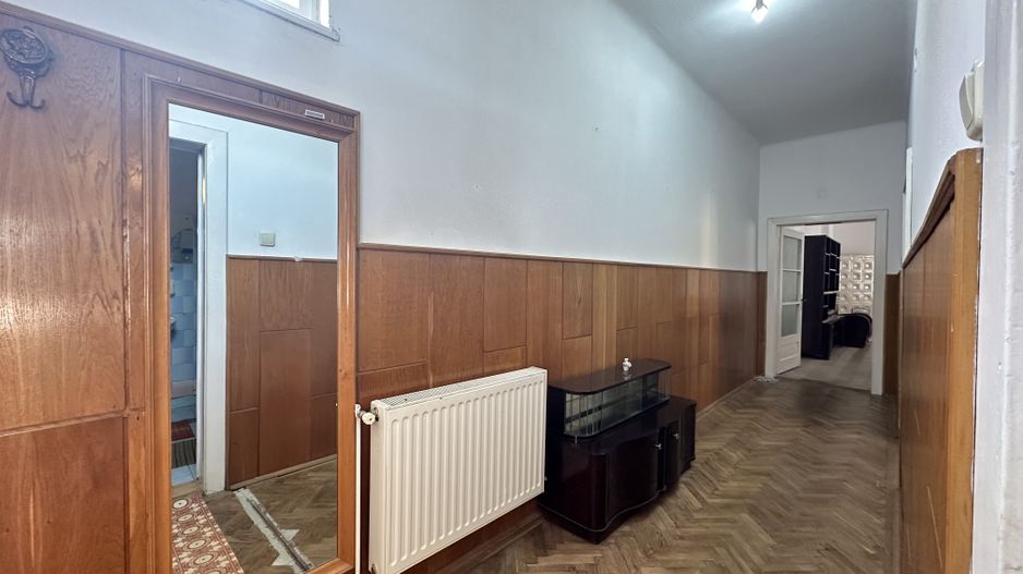 Apartament in casa spațios la doar 5-7 minute de Centrul Istoric - Poză 19