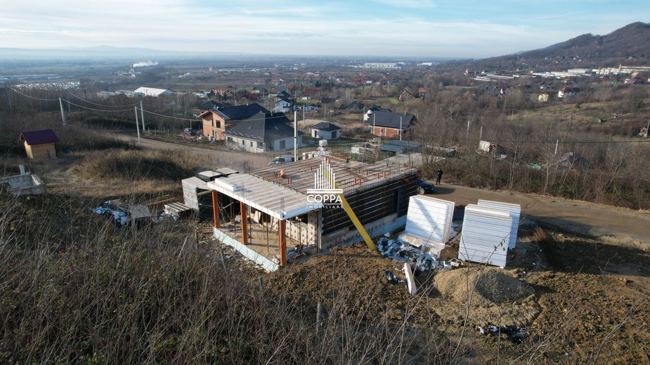 CASA POLISTIBRIK / 100% PASIVA / TAUTII MAGHERAUSI - Poză 2