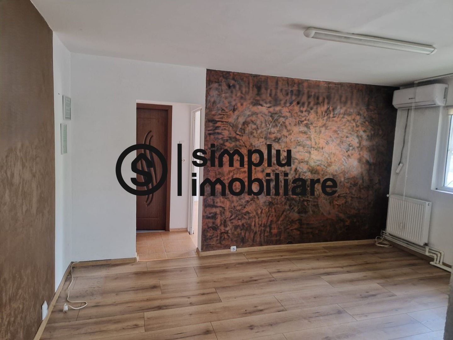 Apartament  2 camere- Brazda lui Novac - Poză 2